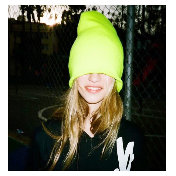 Neon Yellow Trendy Beanie - NWT - Picture 6 of 8